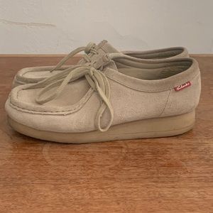 Clark’s suede leather shoes. Size 7. GUC